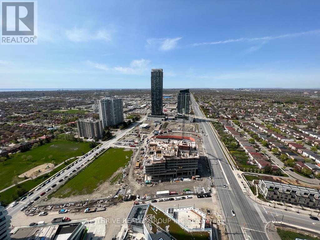 3208 - 3900 CONFEDERATION PARKWAY, Mississauga, Ontario