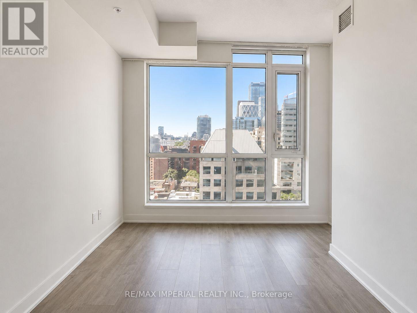 1502 - 30 Nelson Street, Toronto, Ontario  M5V 0H5 - Photo 10 - C13632174