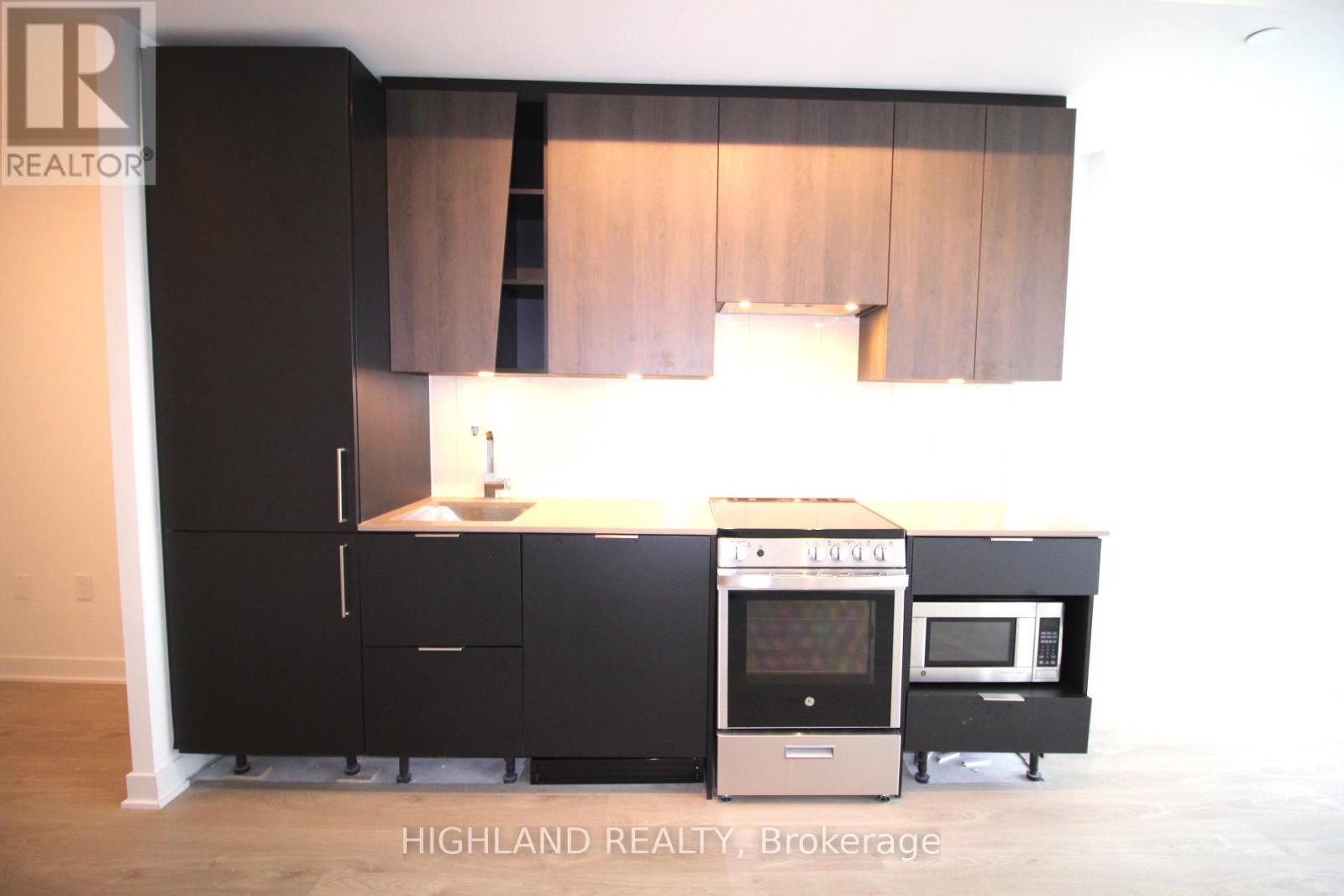 5502 - 3900 Confederation Parkway, Mississauga, Ontario  L5B 0M3 - Photo 5 - W13632184