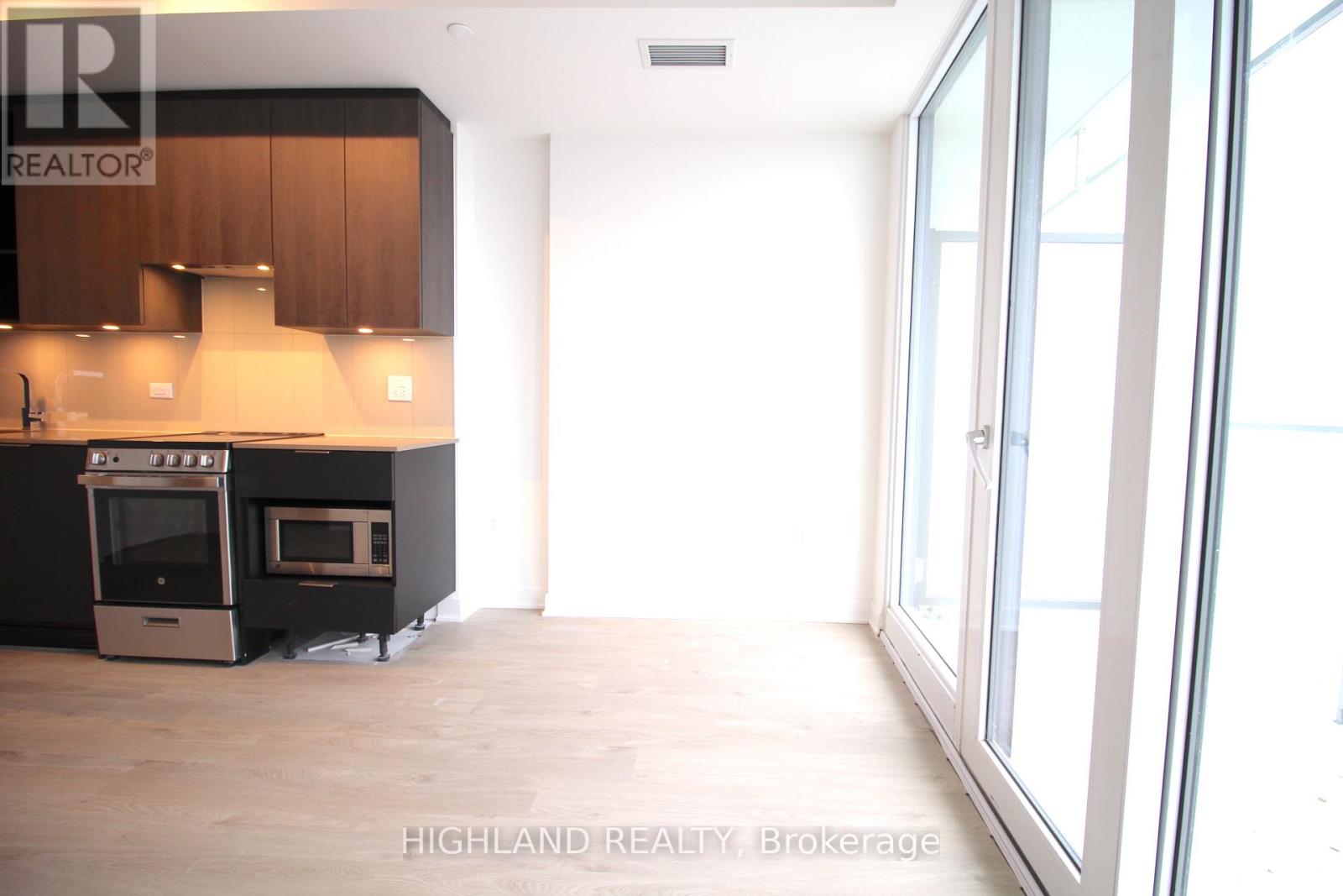 5502 - 3900 Confederation Parkway, Mississauga, Ontario  L5B 0M3 - Photo 7 - W13632184