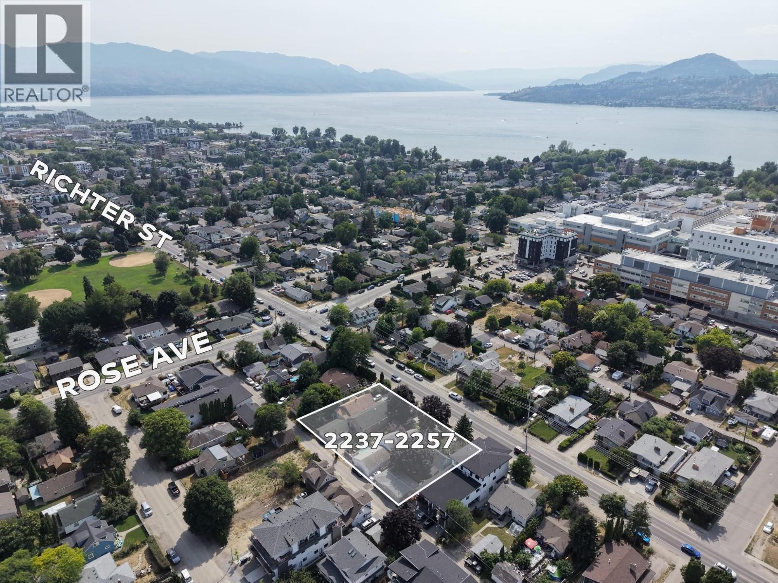 2237, 2243, 2253, 2257 Richter Avenue, Kelowna, British Columbia  V1Y 2N9 - Photo 2 - 10395654