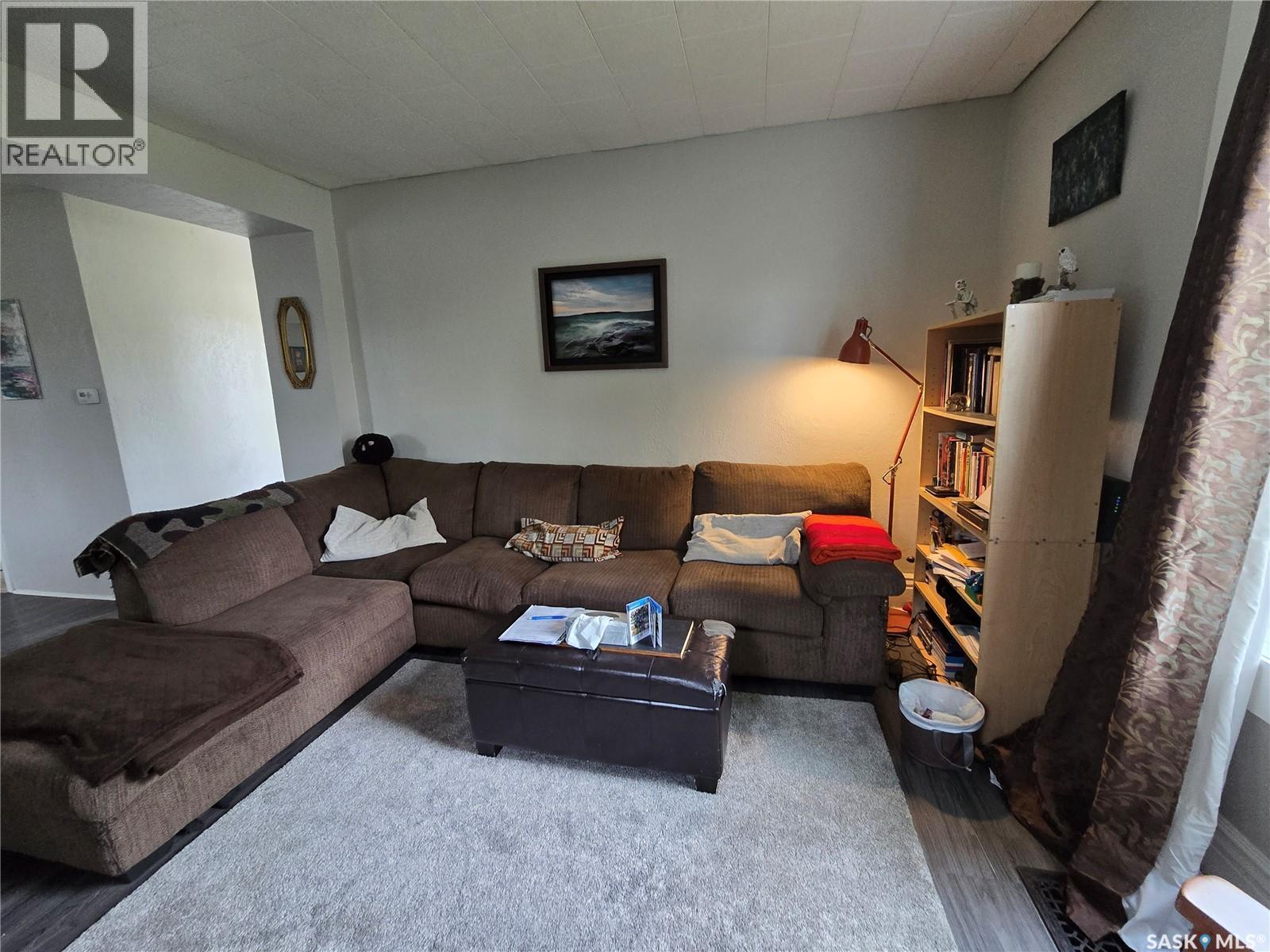 328 6th Avenue, Broadview, Saskatchewan S0G 0K0 - Photo 15 - SK044390