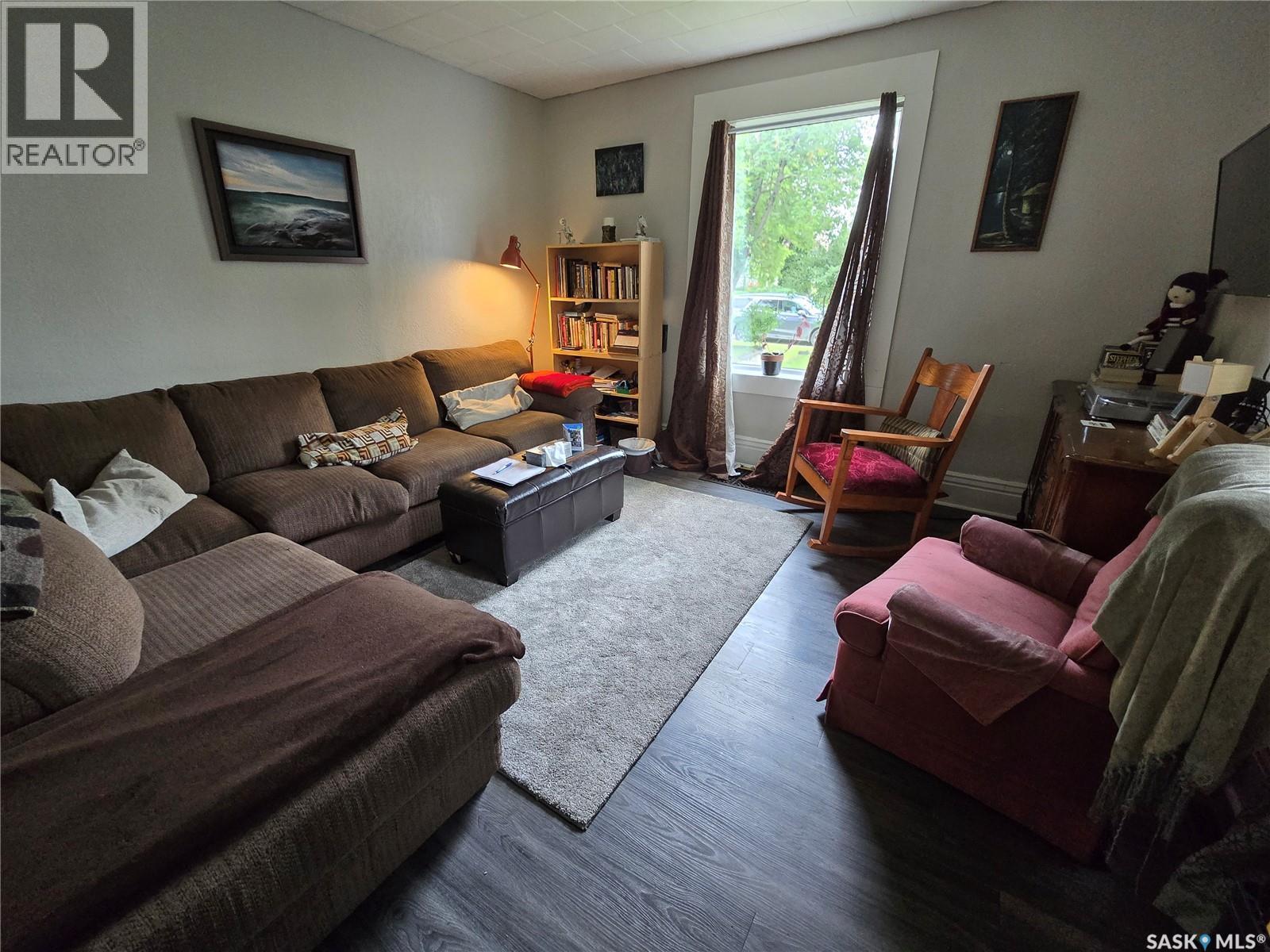 328 6th Avenue, Broadview, Saskatchewan S0G 0K0 - Photo 16 - SK044390