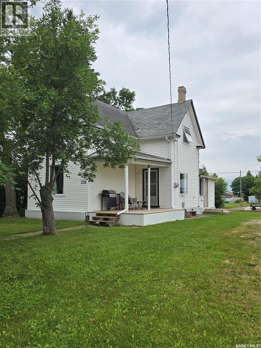 328 6th Avenue, Broadview, Saskatchewan S0G 0K0 - Photo 36 - SK044390
