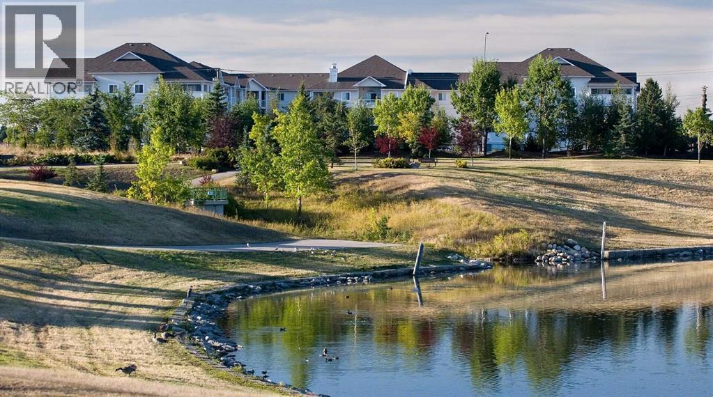 211 Forest Way SE, Calgary, Alberta  T2A 5B5 - Photo 9 - A2333154