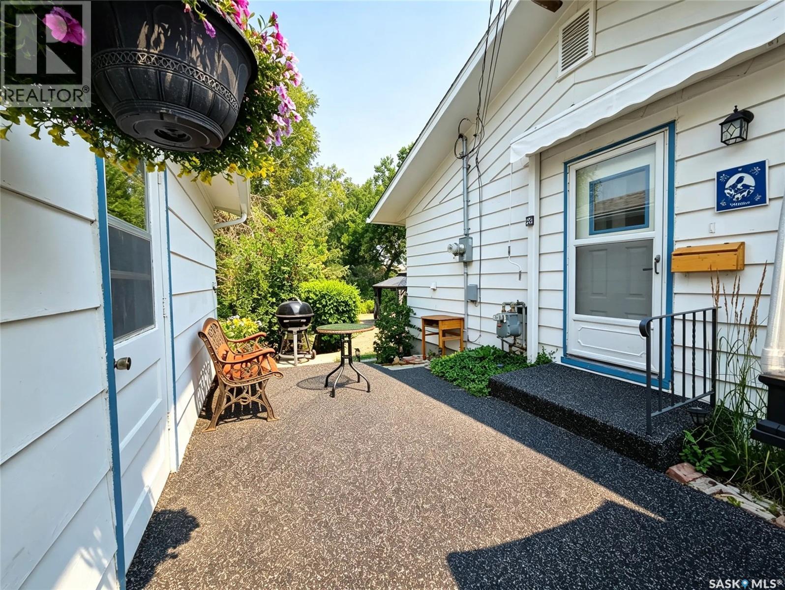 203 Pottery Street, Eastend, Saskatchewan  S0N 0T0 - Photo 29 - SK044389