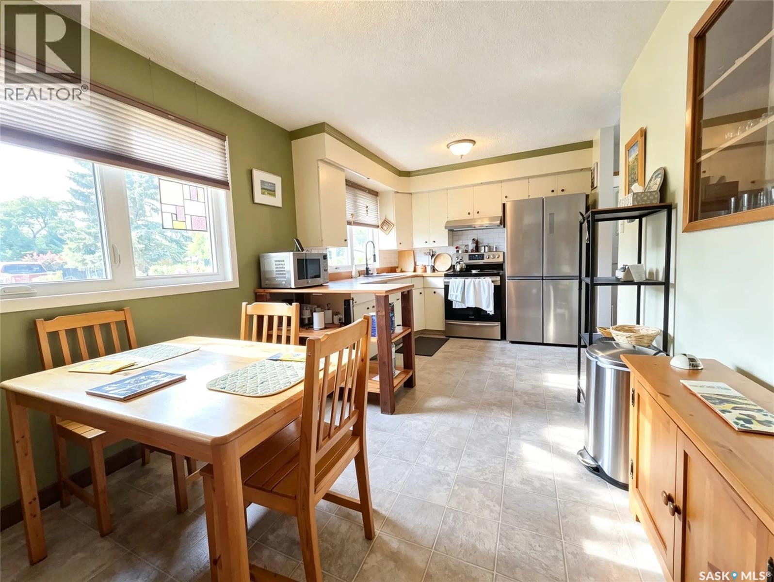 203 Pottery Street, Eastend, Saskatchewan  S0N 0T0 - Photo 8 - SK044389