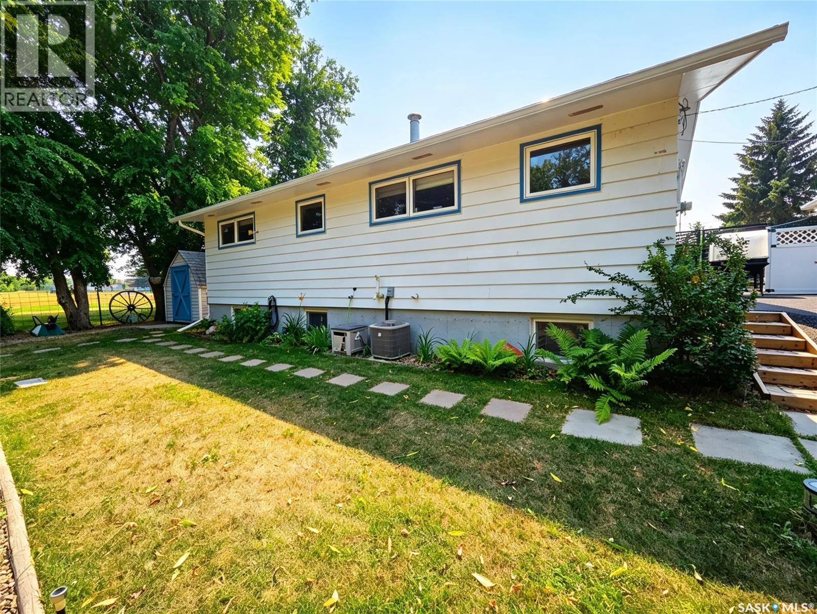 203 Pottery Street, Eastend, Saskatchewan  S0N 0T0 - Photo 31 - SK044389