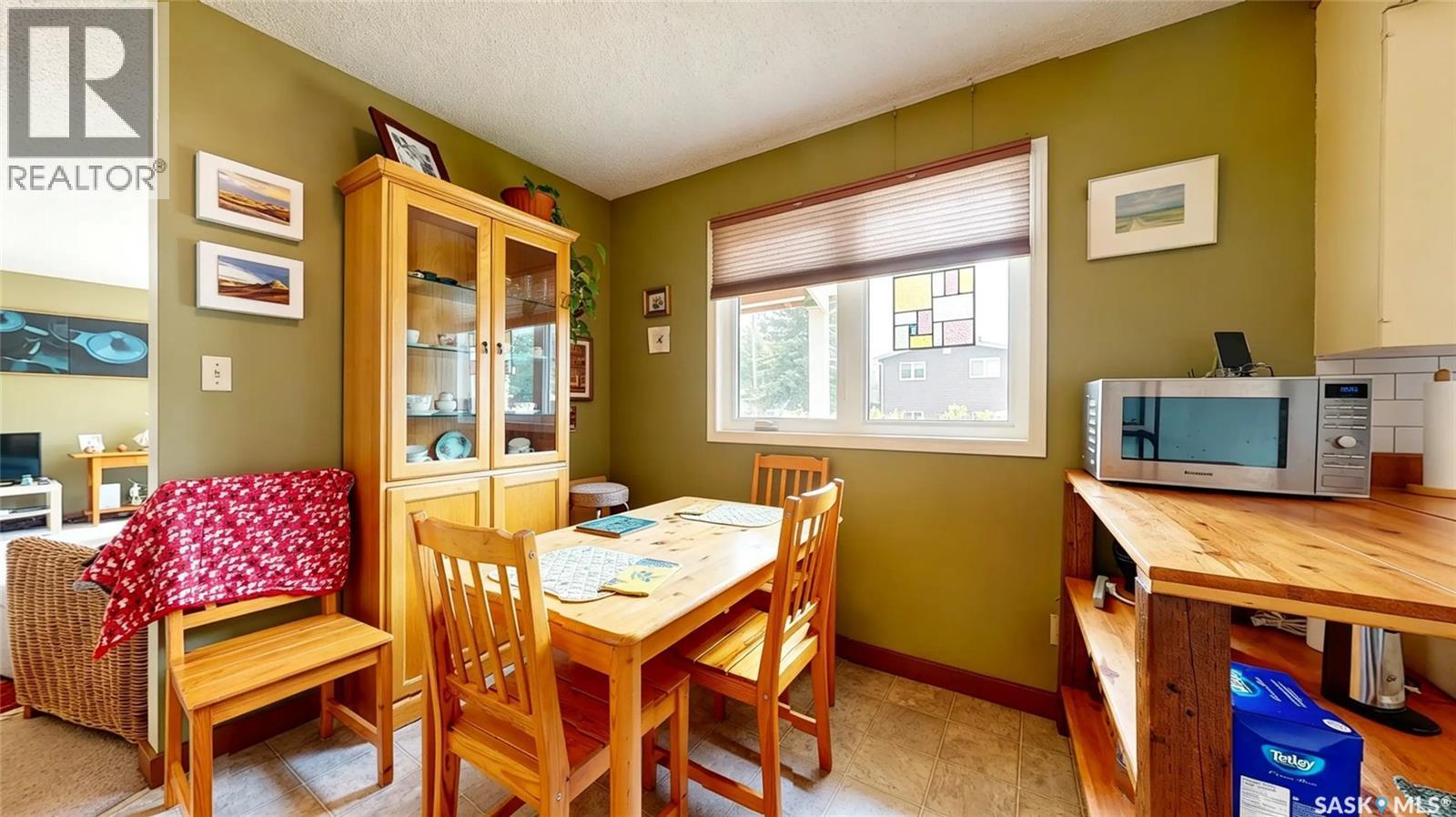 203 Pottery Street, Eastend, Saskatchewan  S0N 0T0 - Photo 9 - SK044389