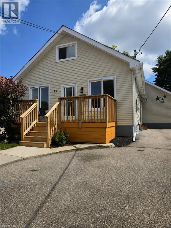13 STANLEY Street, Cambridge, Ontario