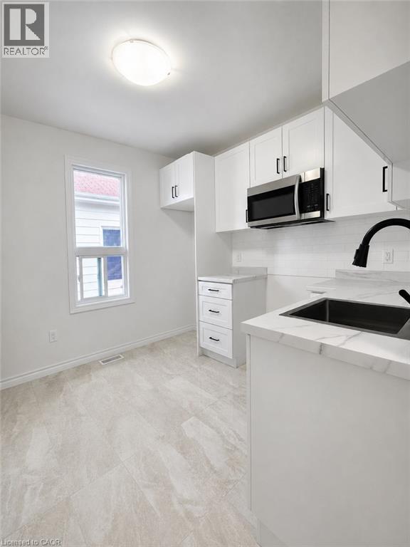 13 Stanley Street, Cambridge, Ontario  N1S 2A5 - Photo 7 - 40850506