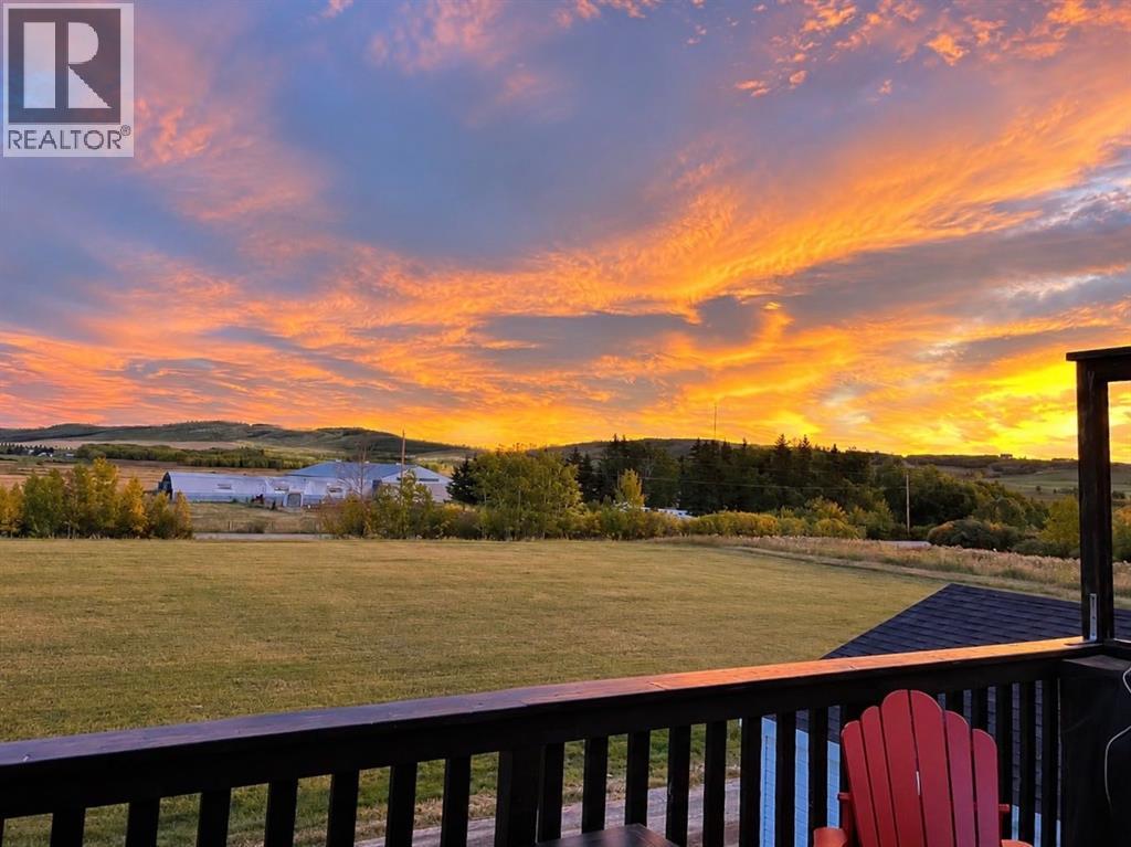 531 Country Meadows Way, Diamond Valley, Alberta  T0L 2A0 - Photo 12 - A2330486