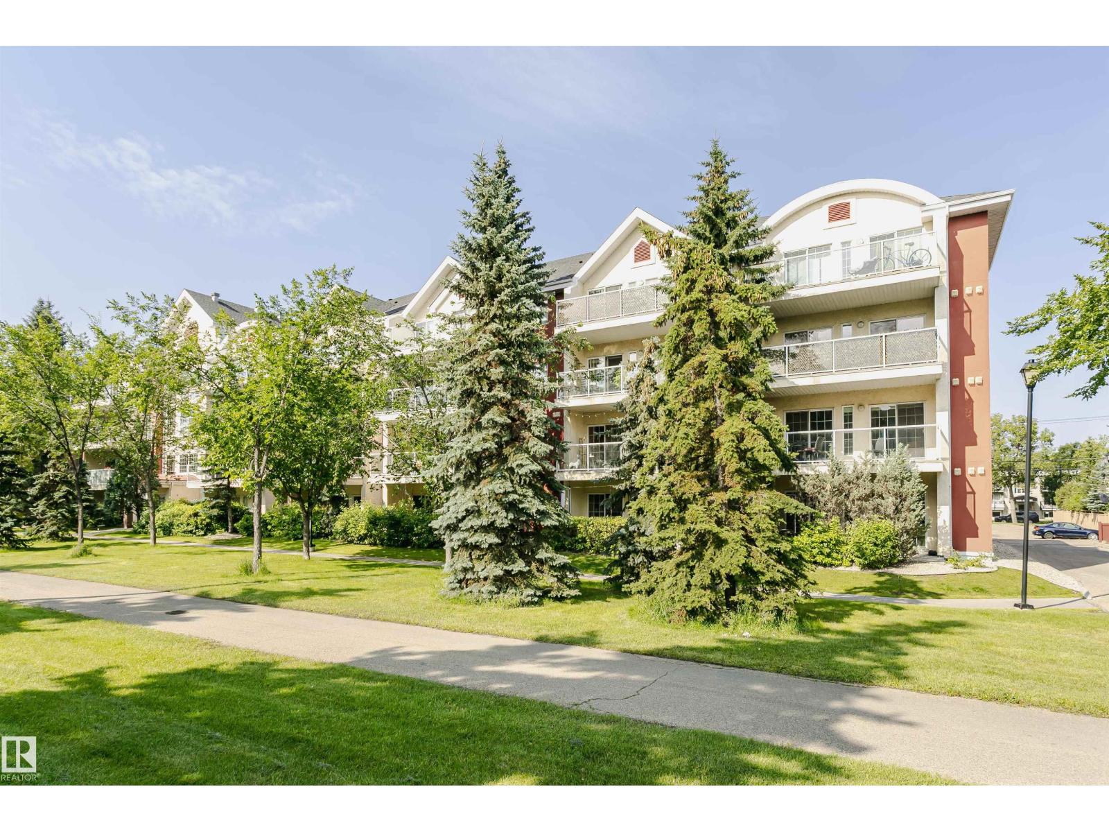 #106 12110 106 AV NW, Edmonton, Alberta