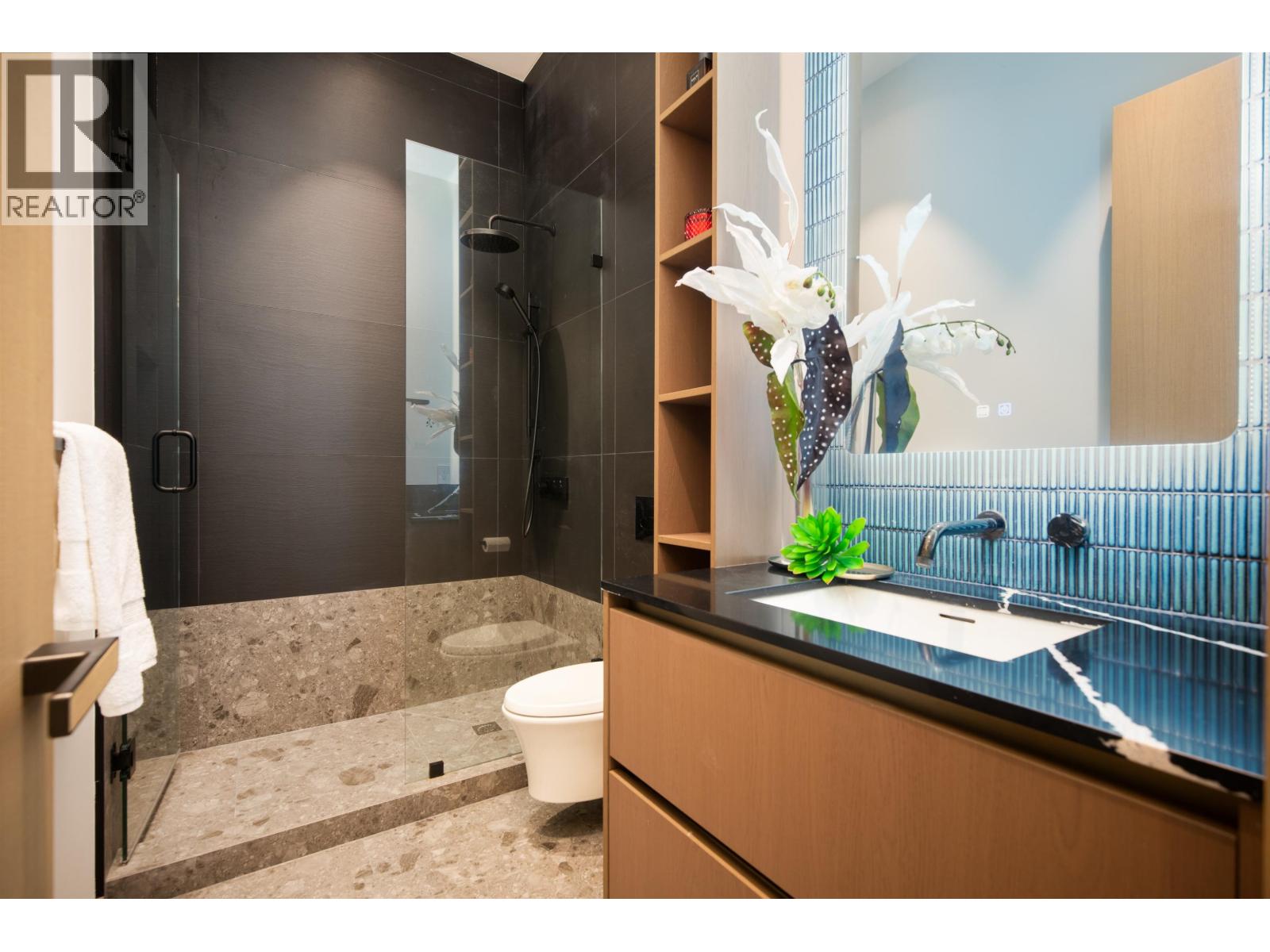 10100 Granville Avenue, Richmond, British Columbia  V6Y 1R4 - Photo 22 - R3122598