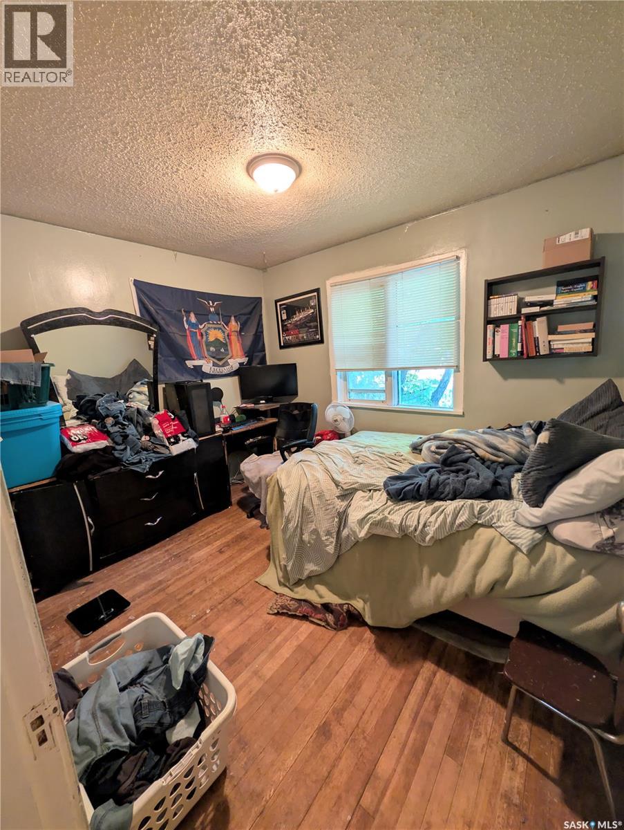 309 6th Avenue Nw, Swift Current, Saskatchewan S9H 0X9 - Photo 11 - SK044323
