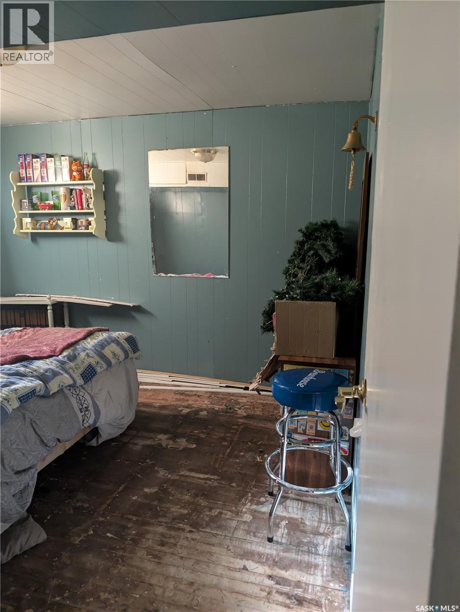 309 6th Avenue Nw, Swift Current, Saskatchewan S9H 0X9 - Photo 12 - SK044323