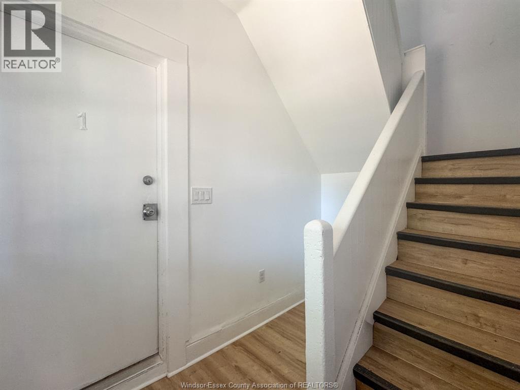 130 Elm Avenue Unit# 126 Lower, Windsor, Ontario  N9A 5G8 - Photo 2 - 26014222