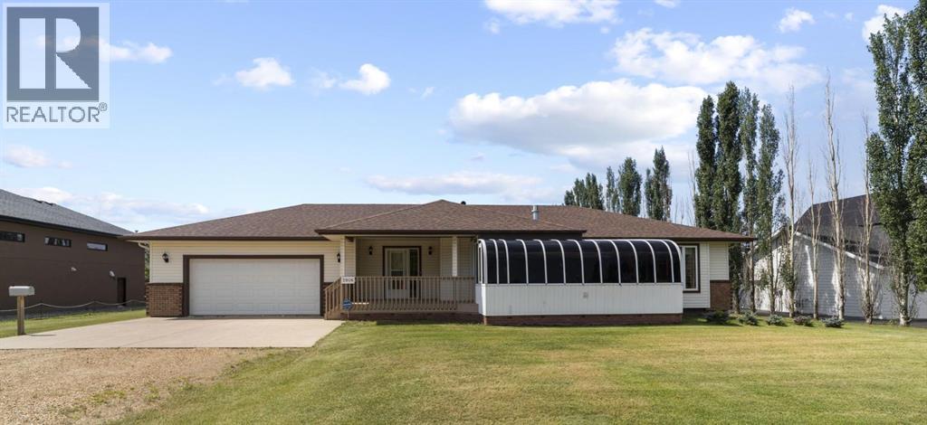 3806 50 Street, Camrose, Alberta  T4V 4B8 - Photo 3 - A2333747