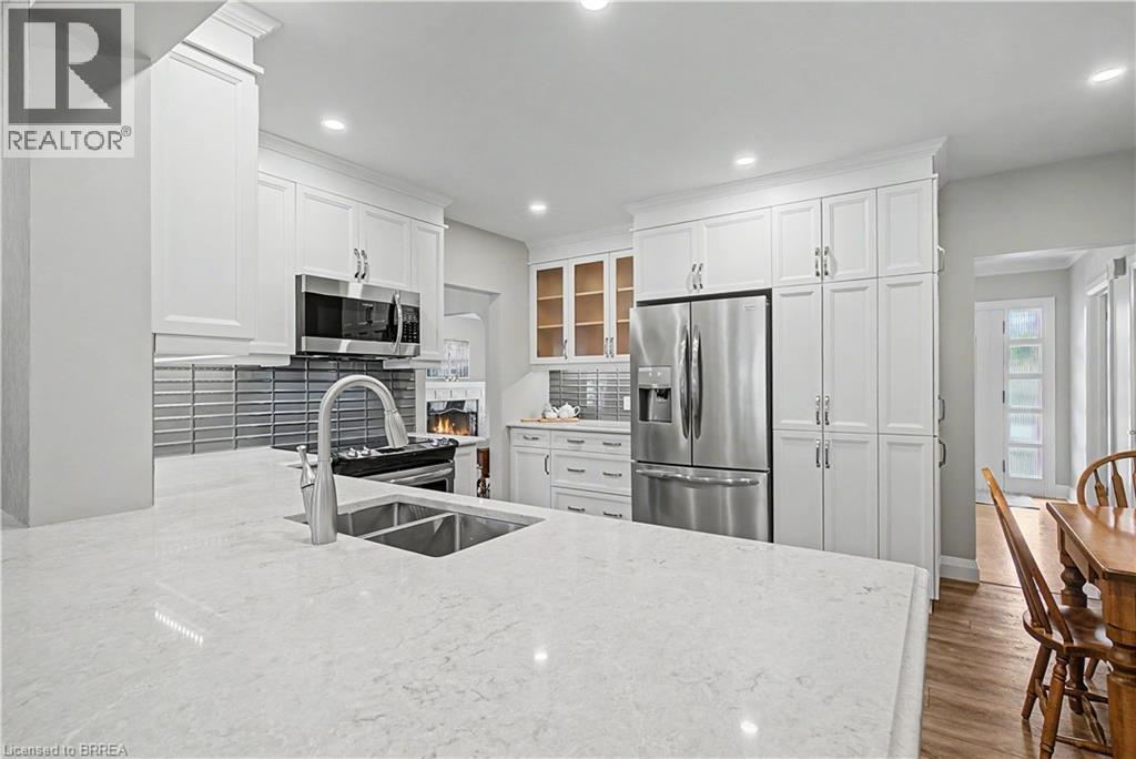 19 Springfield Drive, Brantford, Ontario  N3R 1N1 - Photo 16 - 40844735