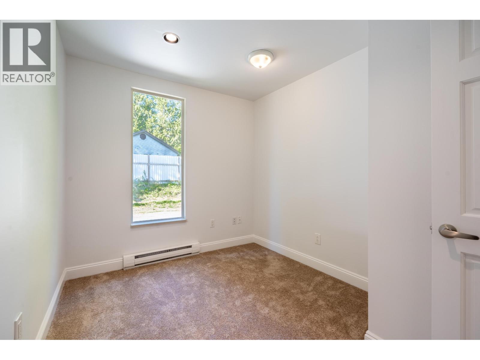 1565 Jack Road, Sechelt, British Columbia  V7Z 0A1 - Photo 19 - R3111077