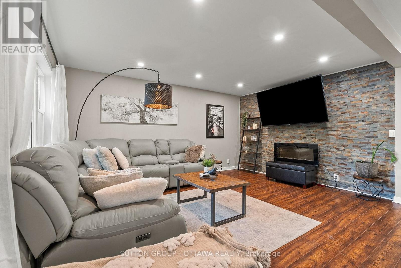 409 Blake Boulevard, Ottawa, Ontario  K1L 6L1 - Photo 12 - X13632210