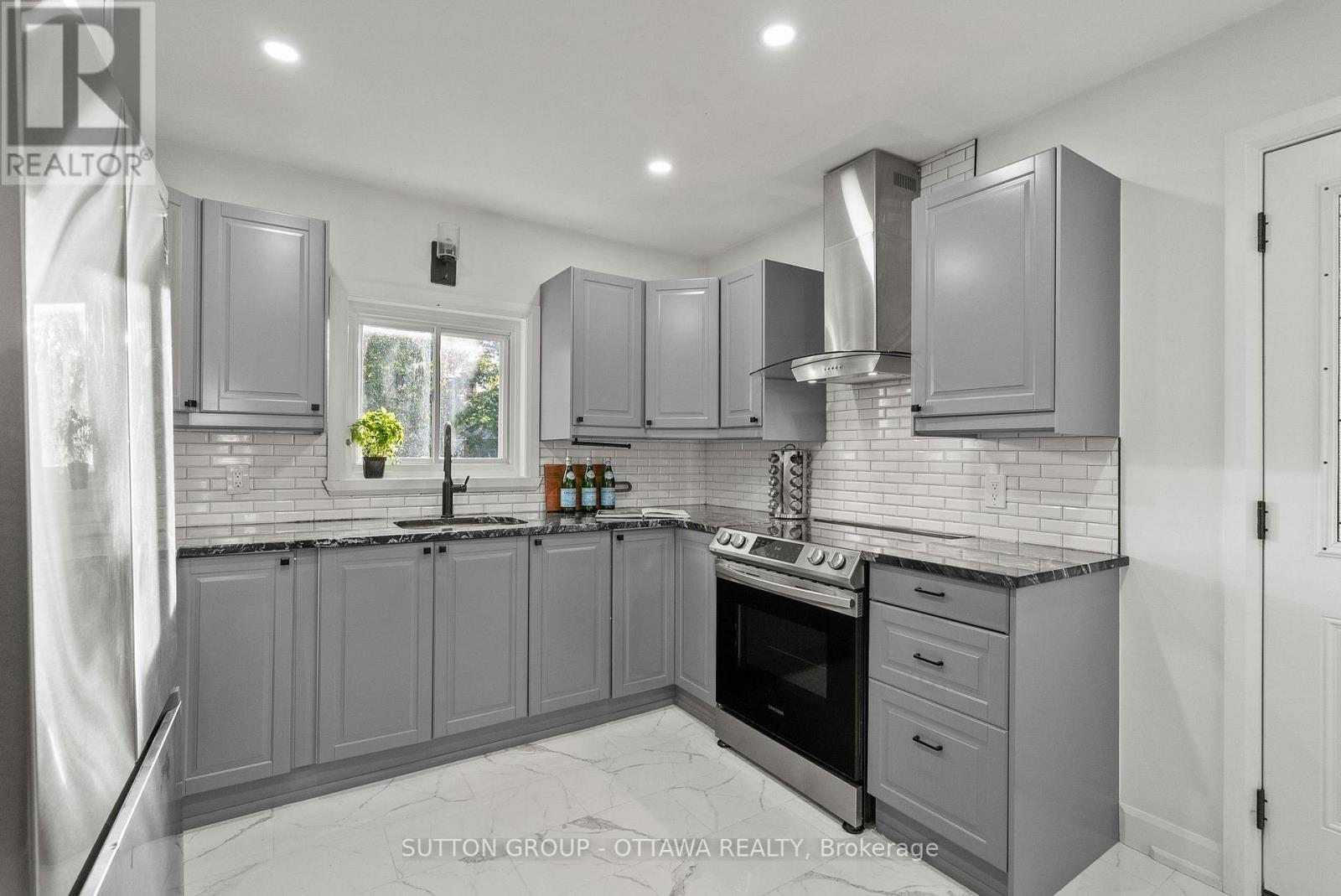 409 Blake Boulevard, Ottawa, Ontario  K1L 6L1 - Photo 15 - X13632210