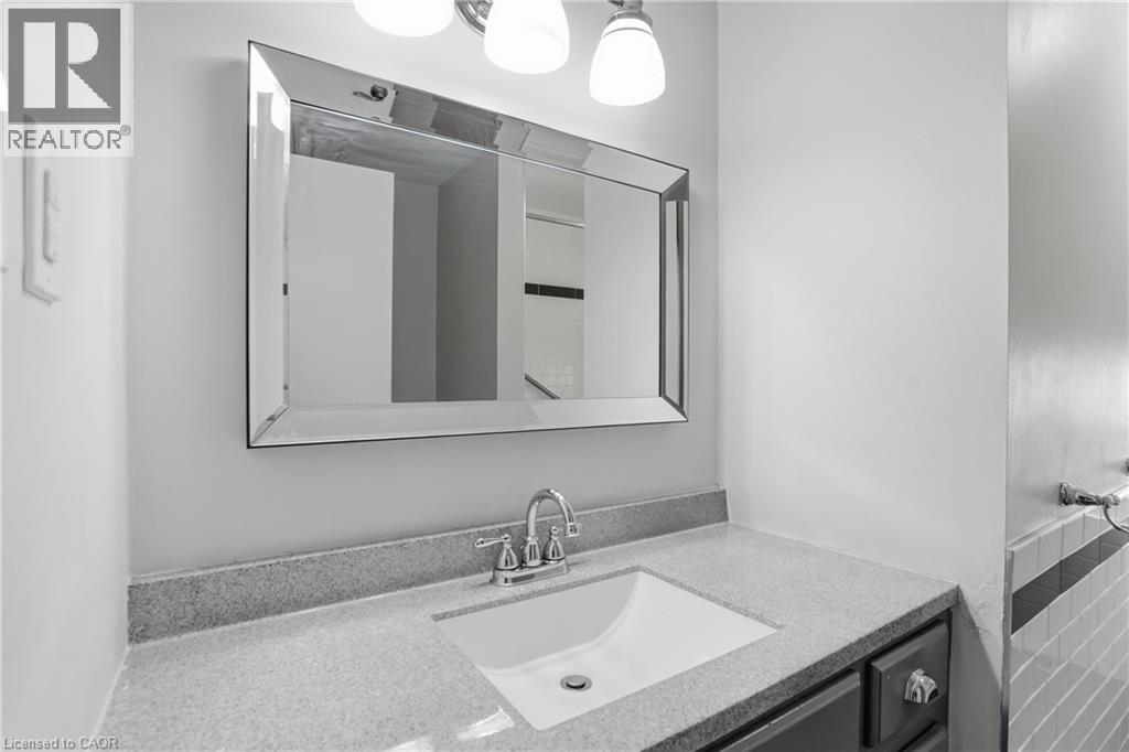 292 Main Street W Unit# C, Grimsby, Ontario  L3M 1S4 - Photo 27 - 40837421