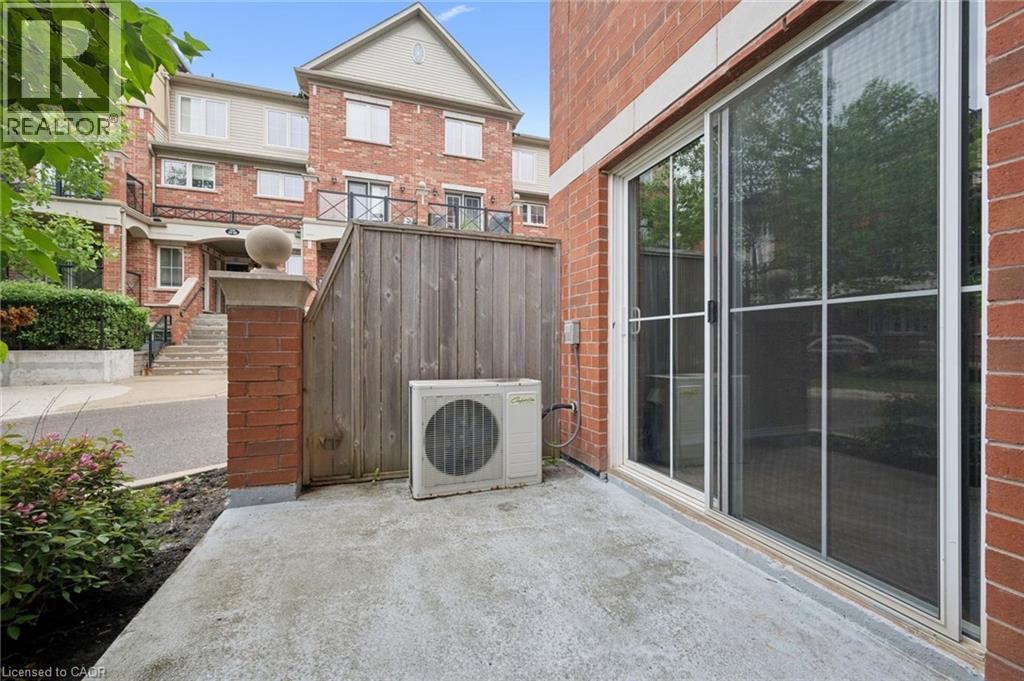 43 Hays Boulevard Unit# 4, Oakville, Ontario  L6H 0J1 - Photo 26 - 40839156