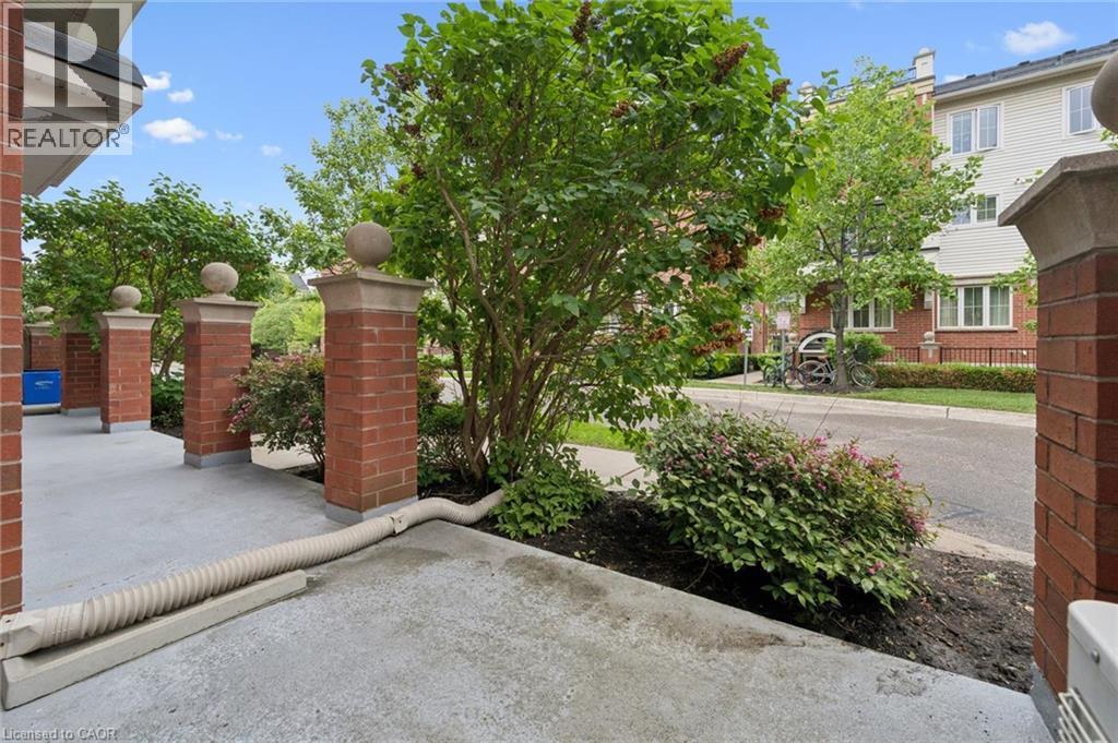 43 Hays Boulevard Unit# 4, Oakville, Ontario  L6H 0J1 - Photo 29 - 40839156