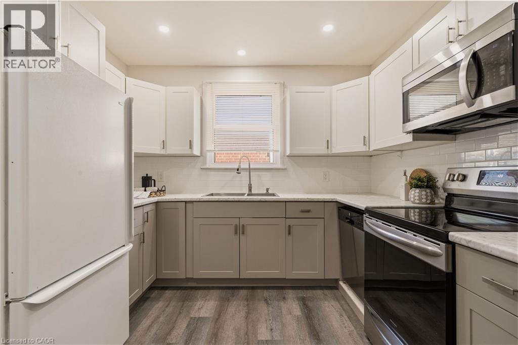 148 Huxley Avenue S, Hamilton, Ontario  L8K 2R1 - Photo 11 - 40840806