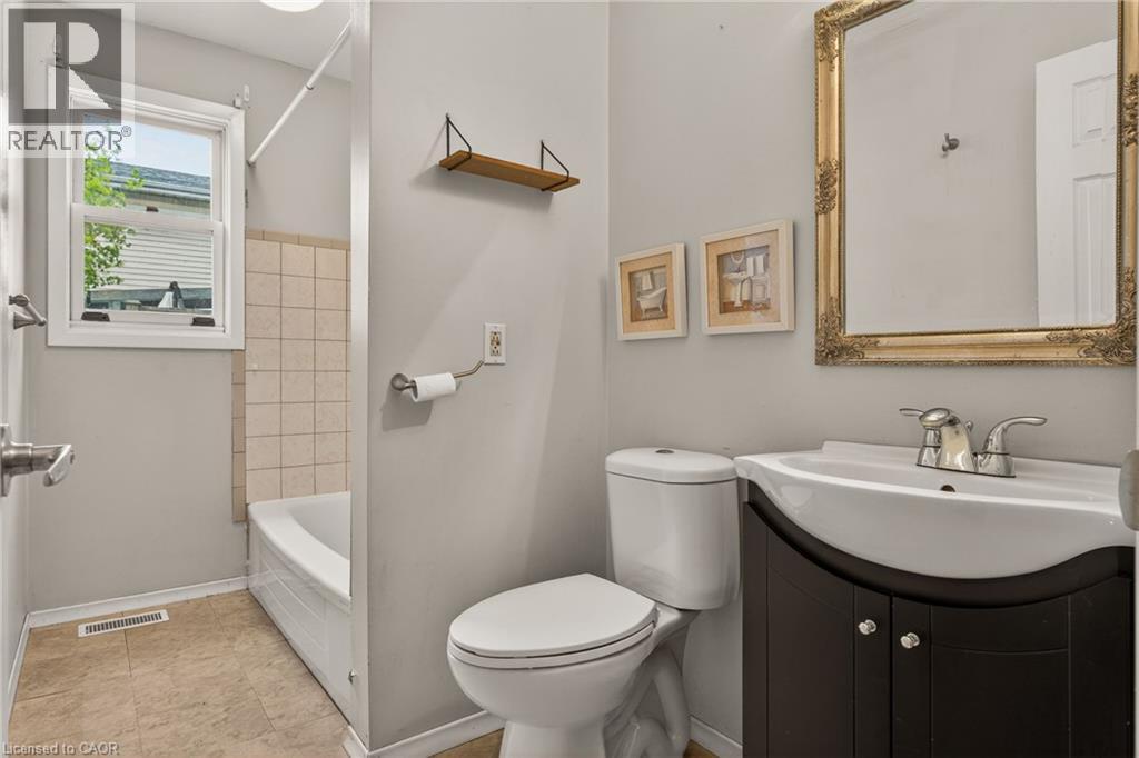148 Huxley Avenue S, Hamilton, Ontario  L8K 2R1 - Photo 29 - 40840806