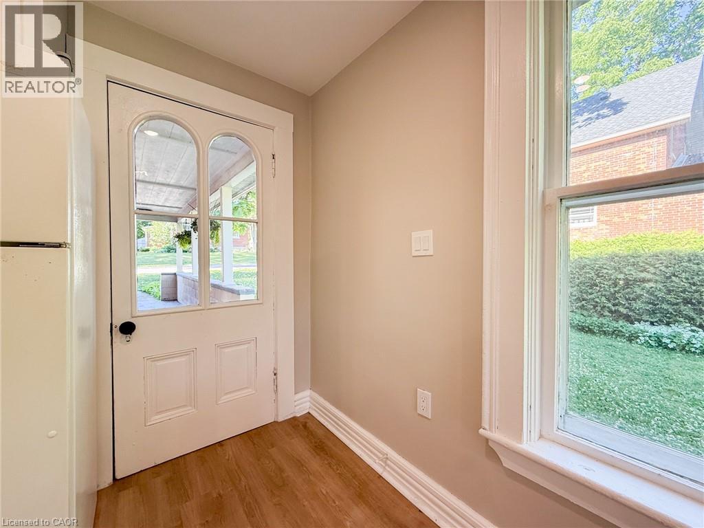 43 Temperance Street E, Waterford, Ontario  N0E 1Y0 - Photo 19 - 40842708