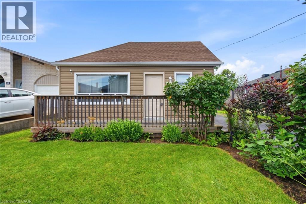 41 Worsley Road, Stoney Creek, Ontario  L8E 2E9 - Photo 2 - 40847531