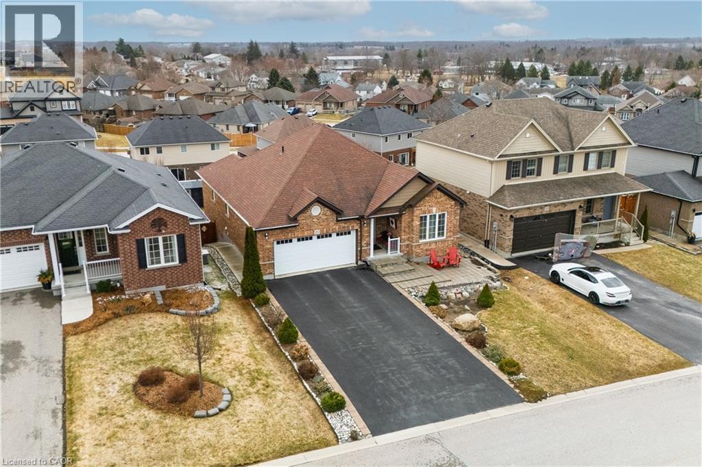 29 English Crescent, Plattsville, Ontario  N0J 1S0 - Photo 3 - 40852956