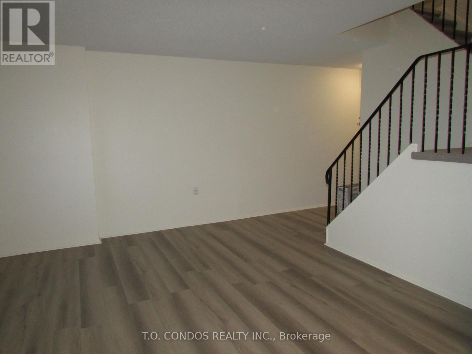 213 - 2001 Bonnymede Drive, Mississauga, Ontario  L5J 4H8 - Photo 12 - W13632226