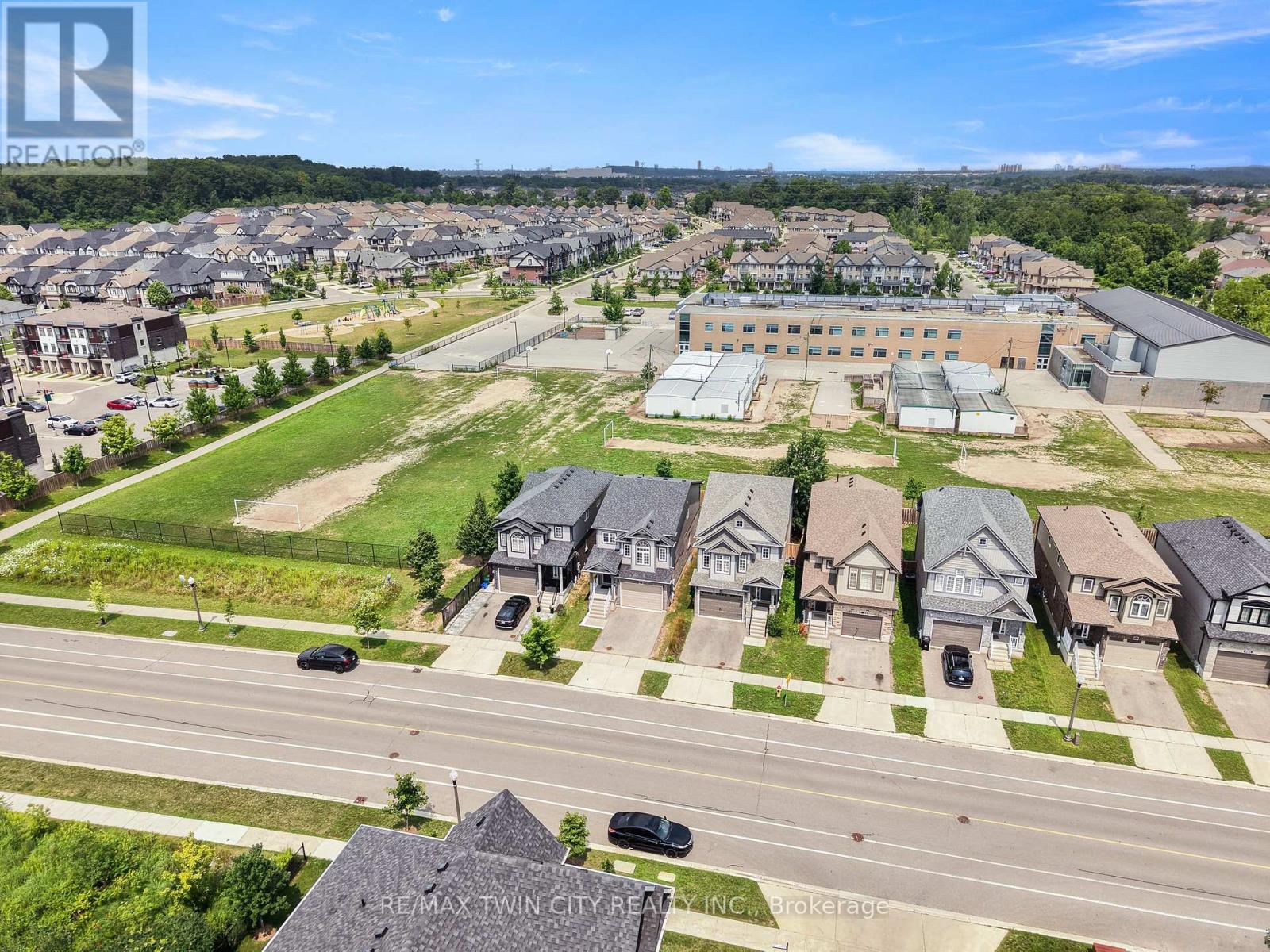 680 Blair Creek Drive, Kitchener, Ontario  N2P 0E7 - Photo 45 - X13632222