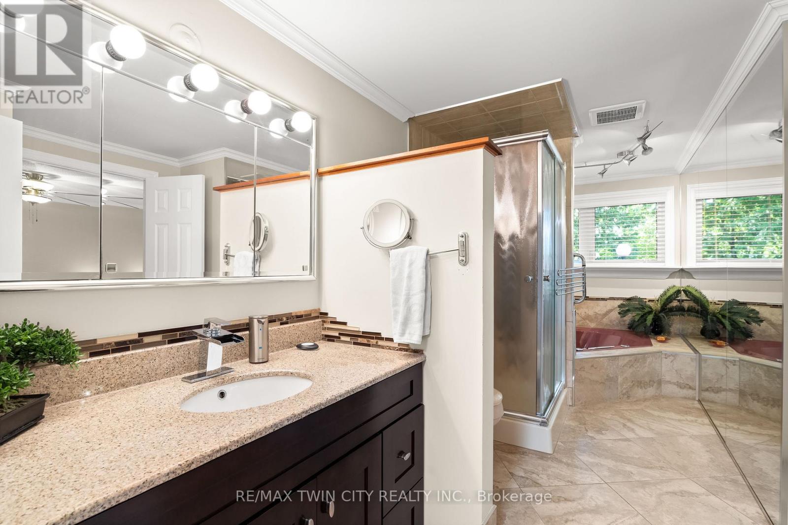 559 Halberstadt Circle, Cambridge, Ontario  N3H 5J5 - Photo 21 - X13632228