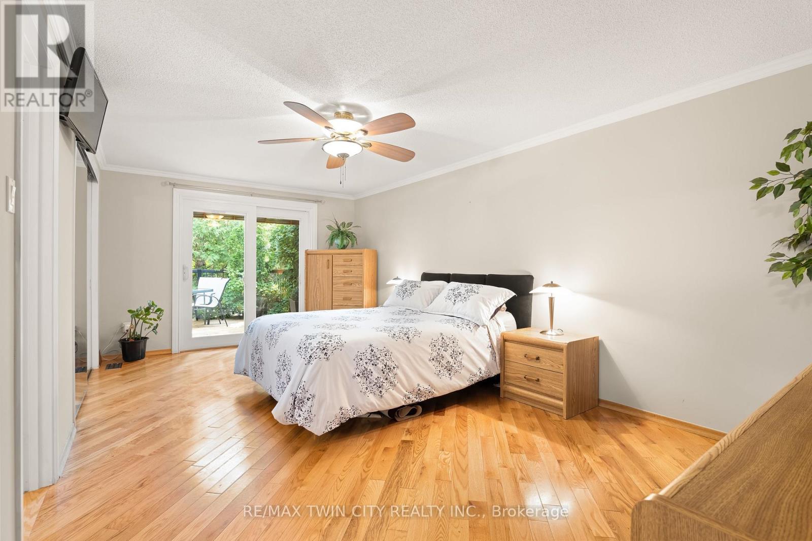 559 Halberstadt Circle, Cambridge, Ontario  N3H 5J5 - Photo 25 - X13632228