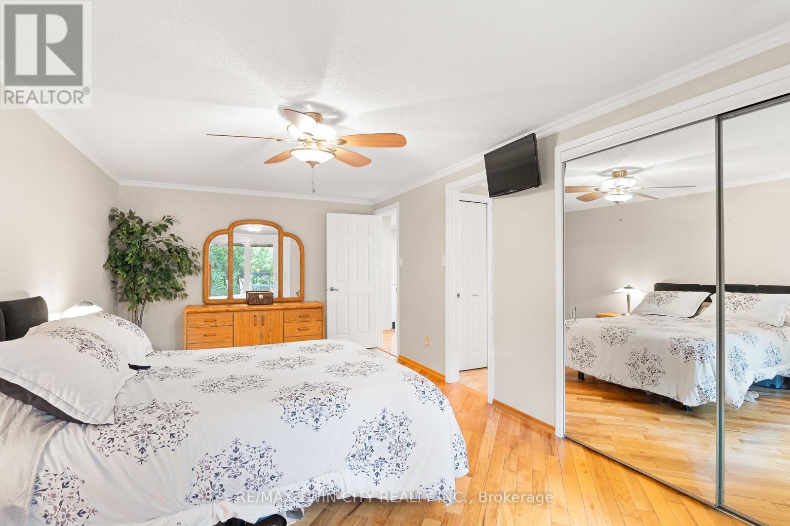 559 Halberstadt Circle, Cambridge, Ontario  N3H 5J5 - Photo 27 - X13632228