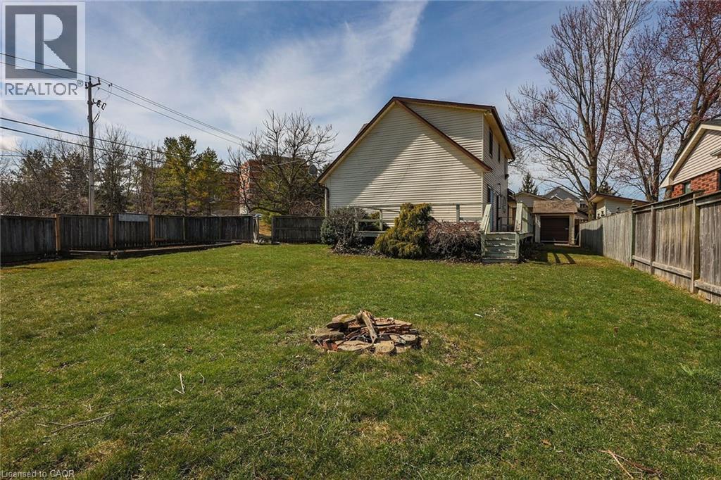 5001 Hillside Drive, Beamsville, Ontario  L3J 0L1 - Photo 4 - 40694432