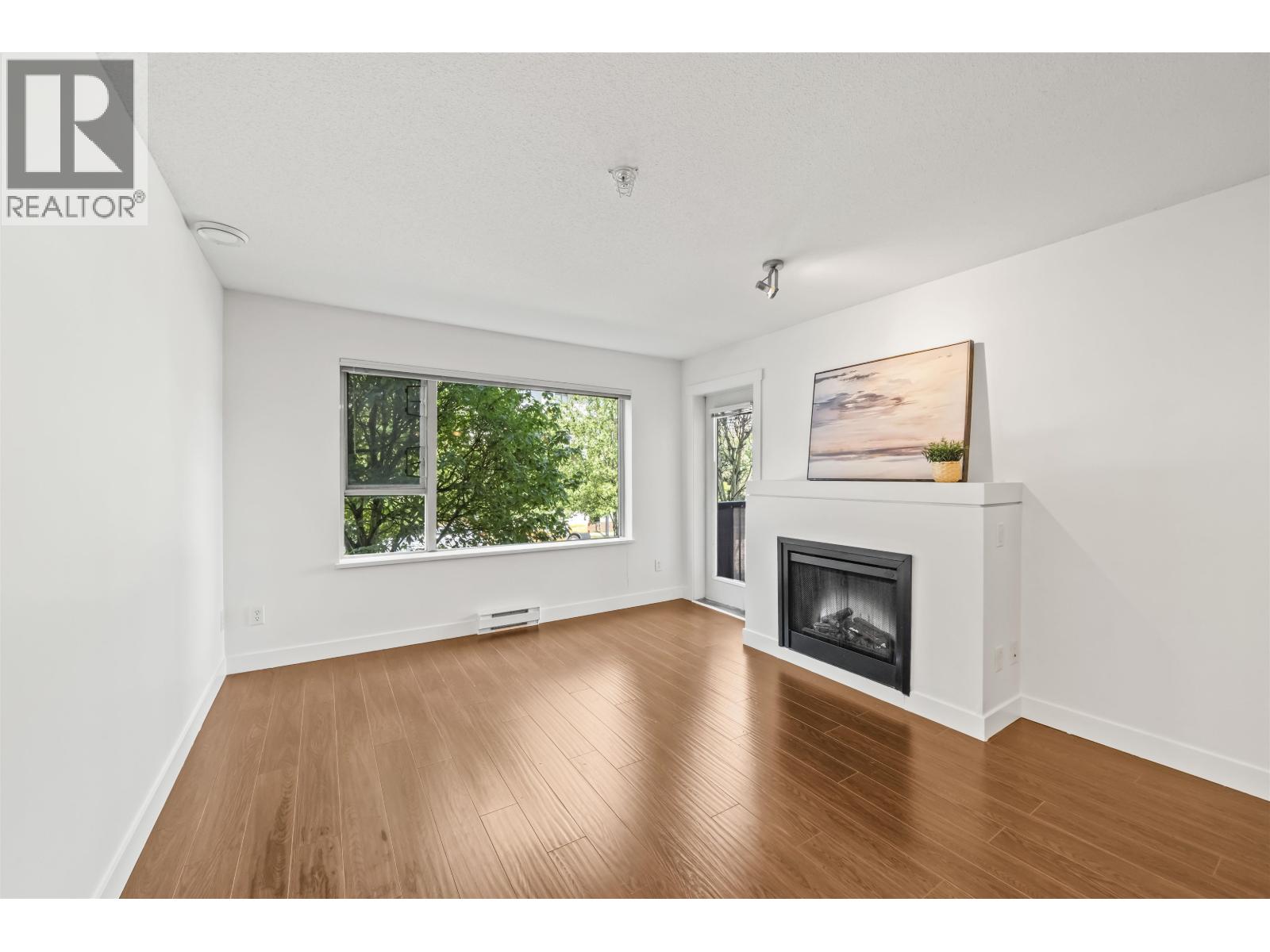 216 4728 Dawson Street, Burnaby, British Columbia  V5C 0A9 - Photo 5 - R3146549