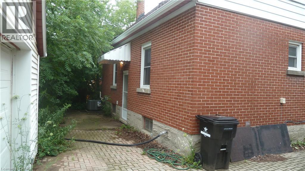 169 Union Street E, Waterloo, Ontario  N2J 1C4 - Photo 5 - 40852944