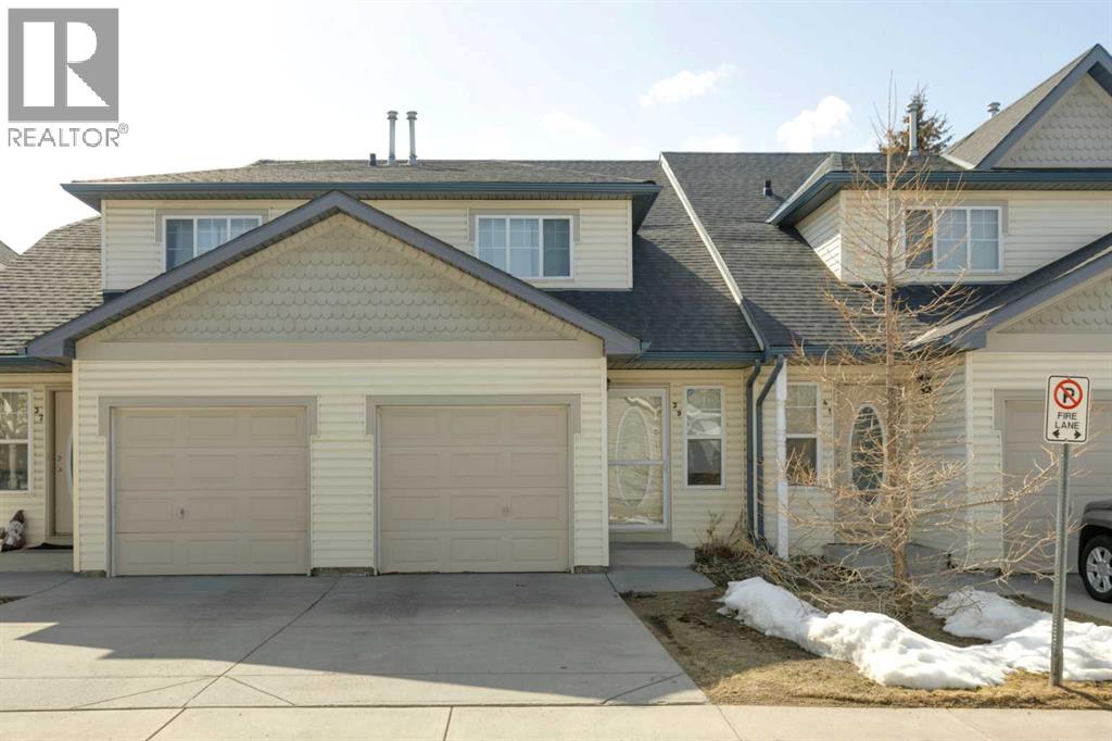 39 Country Village Circle NE, Calgary, Alberta