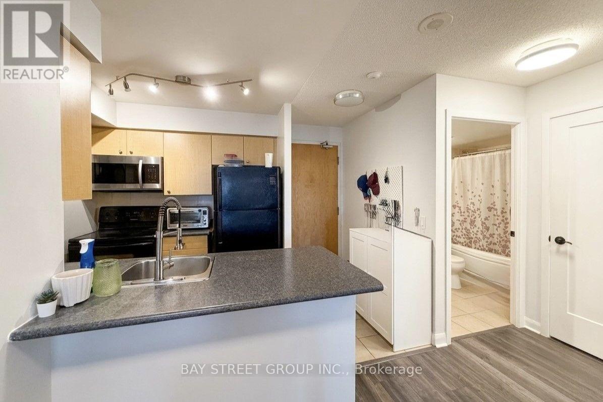 1202 - 4968 Yonge Street, Toronto, Ontario M2N 7G9 - Photo 4 - C13632214
