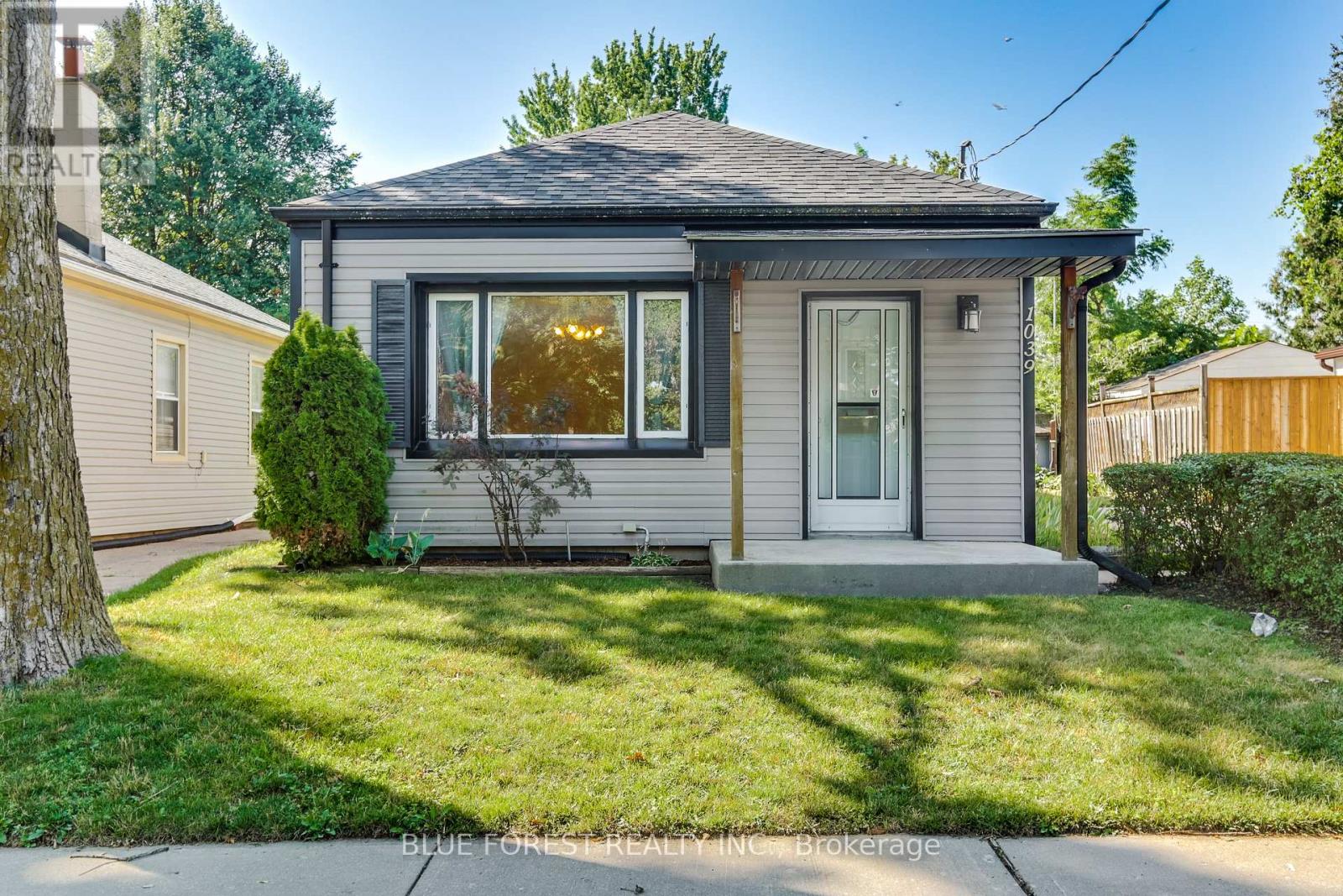 1039 FRANCES STREET, London East, Ontario