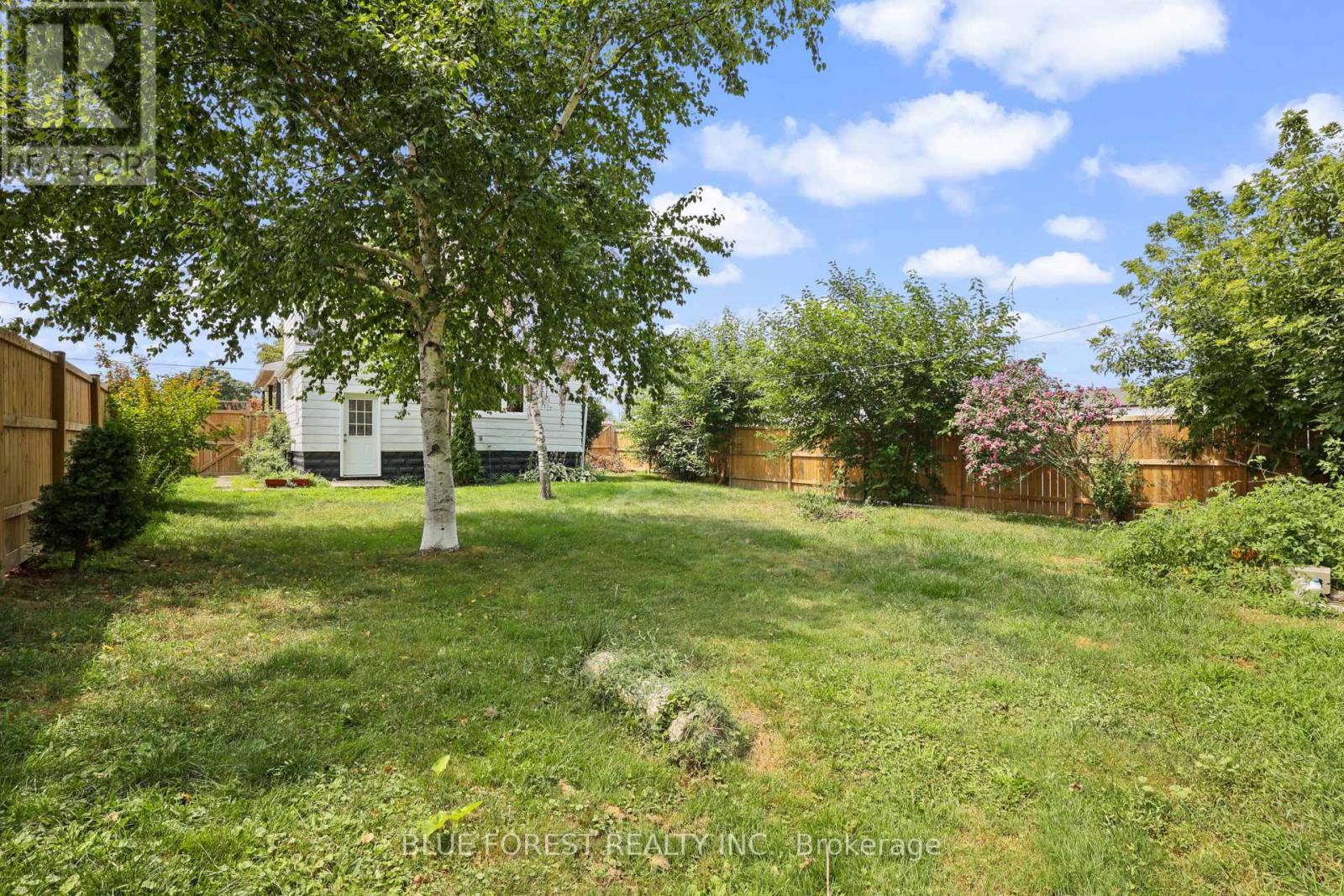 305 St Clair Street, Chatham-Kent, Ontario  N7L 3J8 - Photo 34 - X13632274