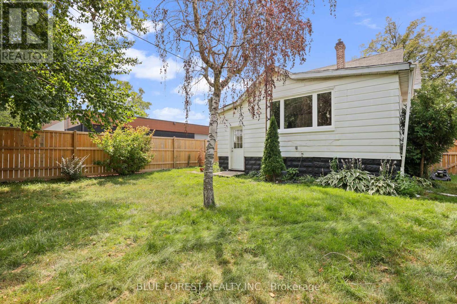 305 St Clair Street, Chatham-Kent, Ontario  N7L 3J8 - Photo 35 - X13632274