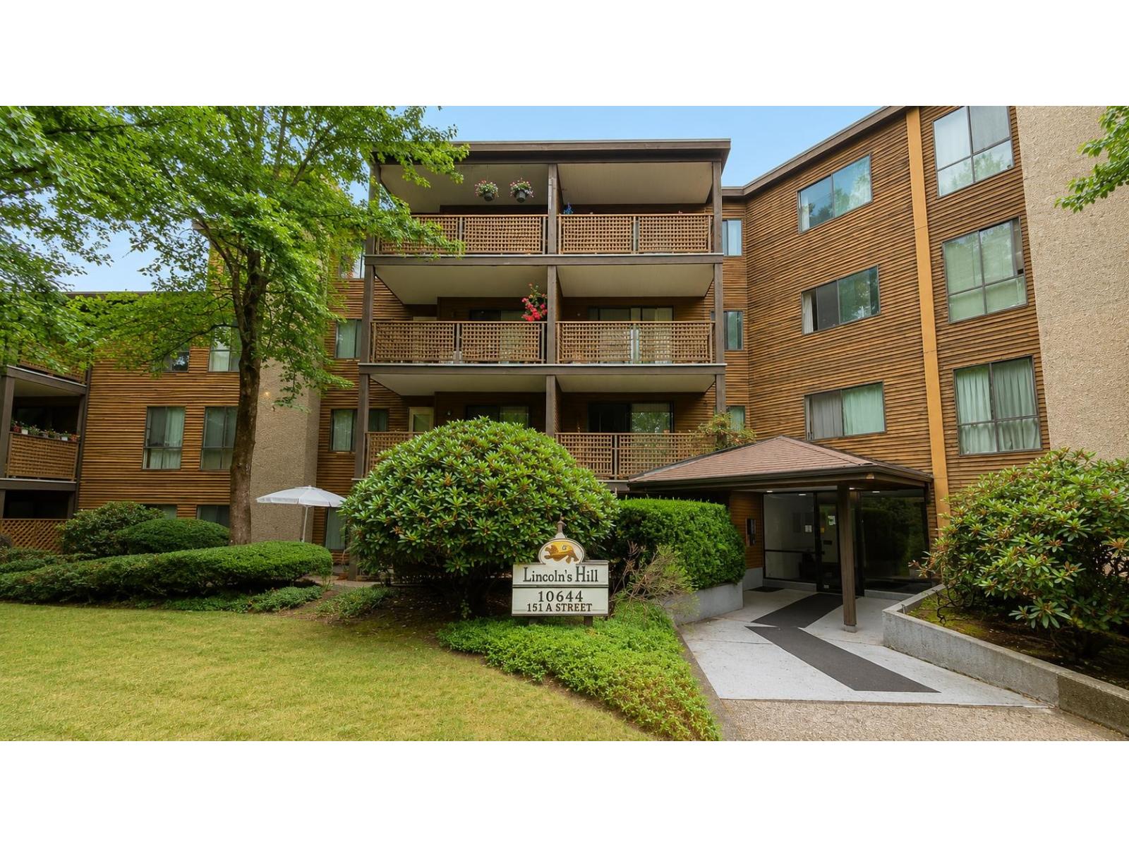 313 10644 151a Street, Surrey, British Columbia  V3R 8R3 - Photo 1 - R3151034