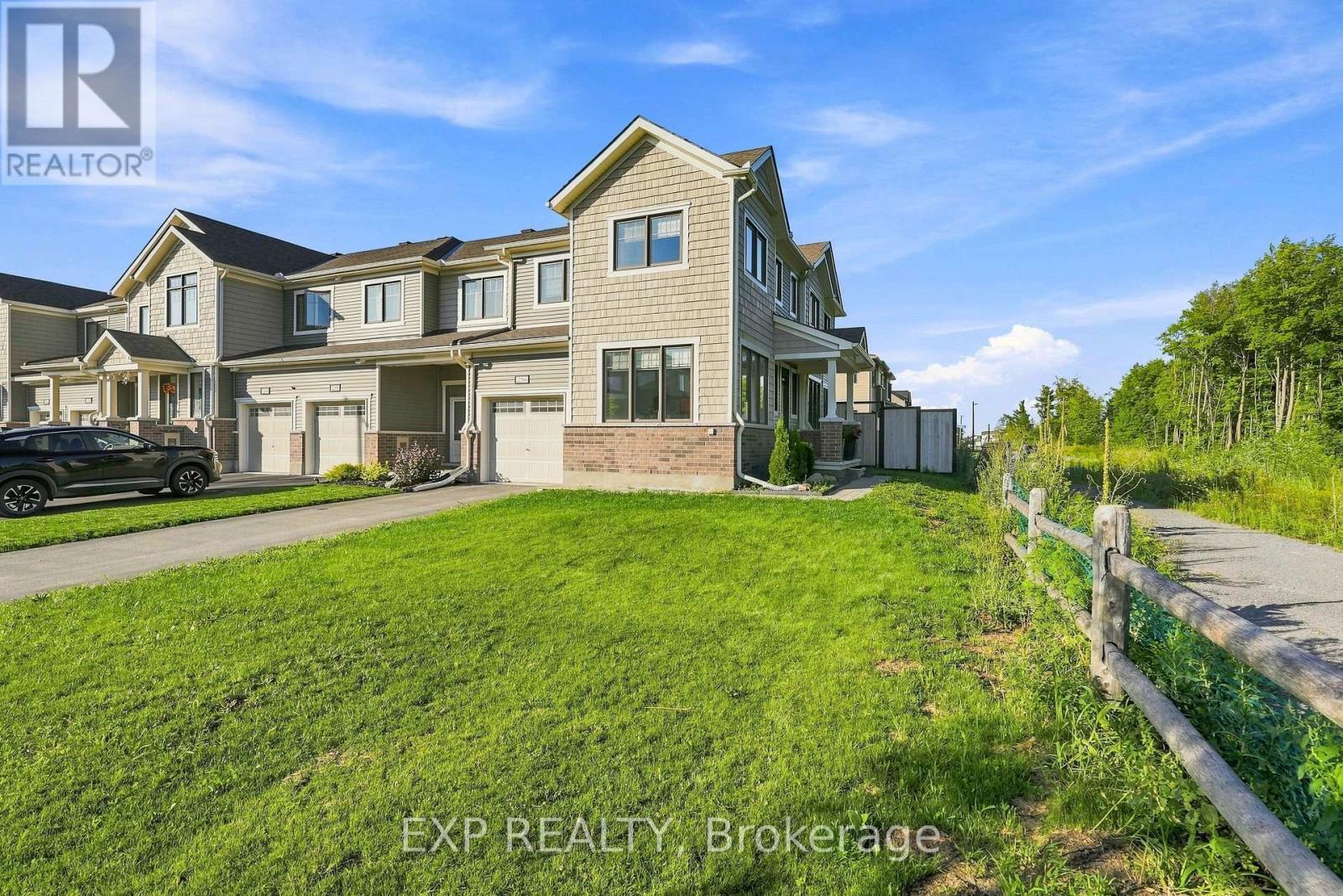 256 Billrian Crescent, Ottawa, Ontario  K2S 3A5 - Photo 3 - X13632304