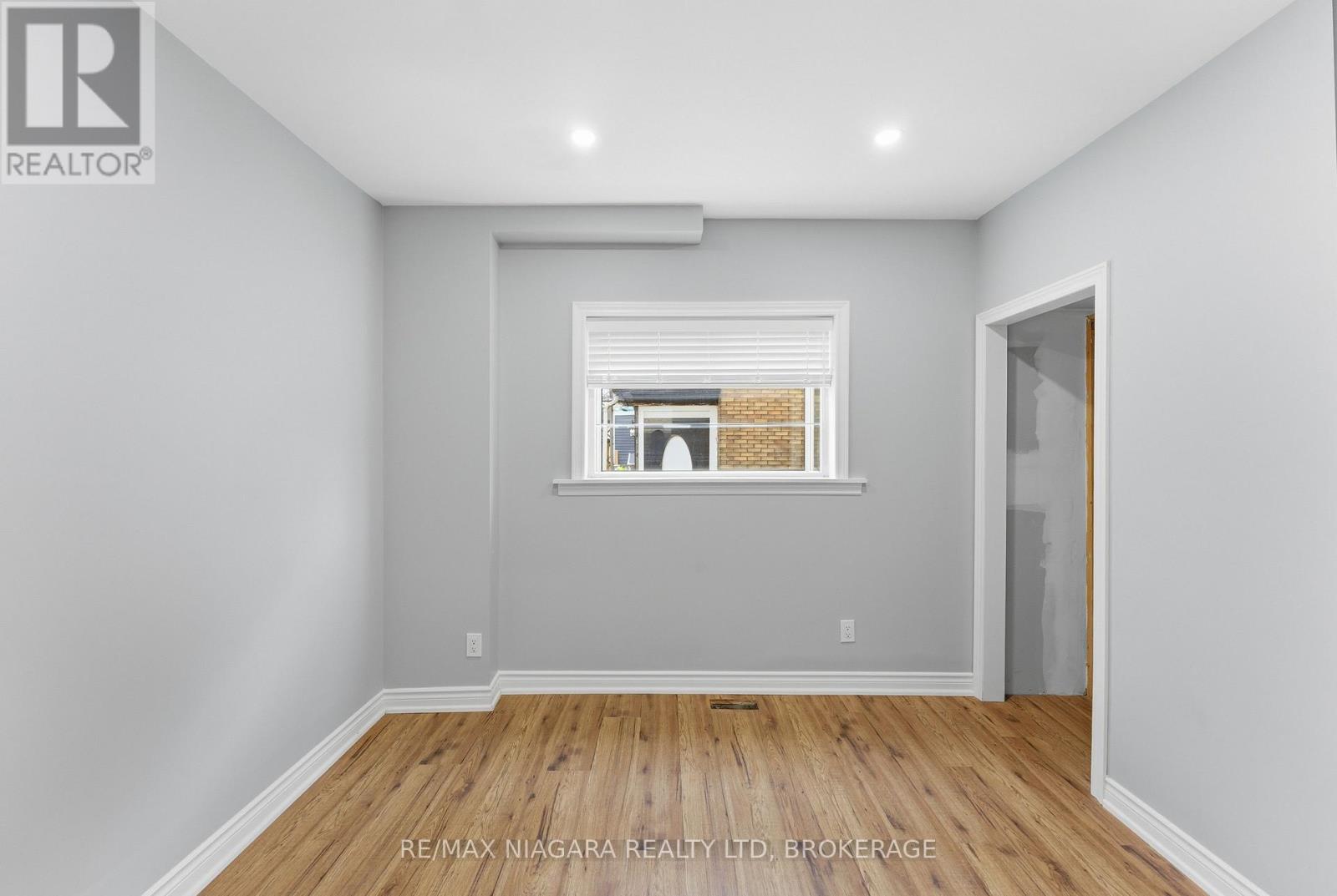4733 Jepson Street, Niagara Falls, Ontario  L2E 1J7 - Photo 18 - X13632242